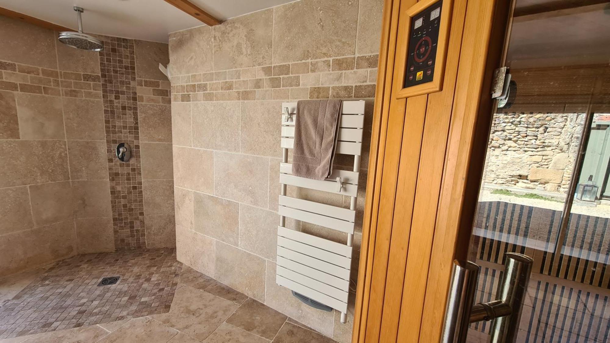 Gite Le Caprice Spa & Sauna Génissieux Exterior photo